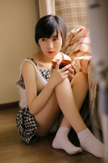 《交换:完美的邻居》2020在线观看